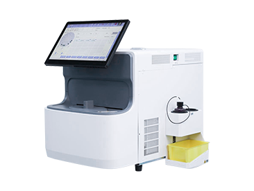 Chemilumineszenz-Immunoassay-Analysator